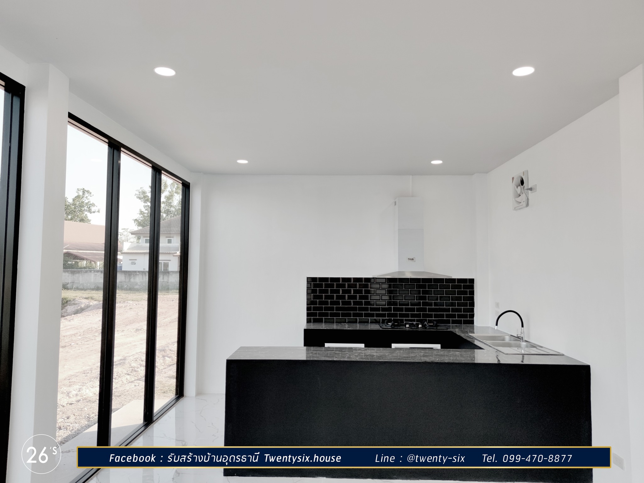 บ้านชั้นเดียวโมเดิร์นโทนขาว-ดำ 2 ห้องนอน 3 ห้องน้ำ