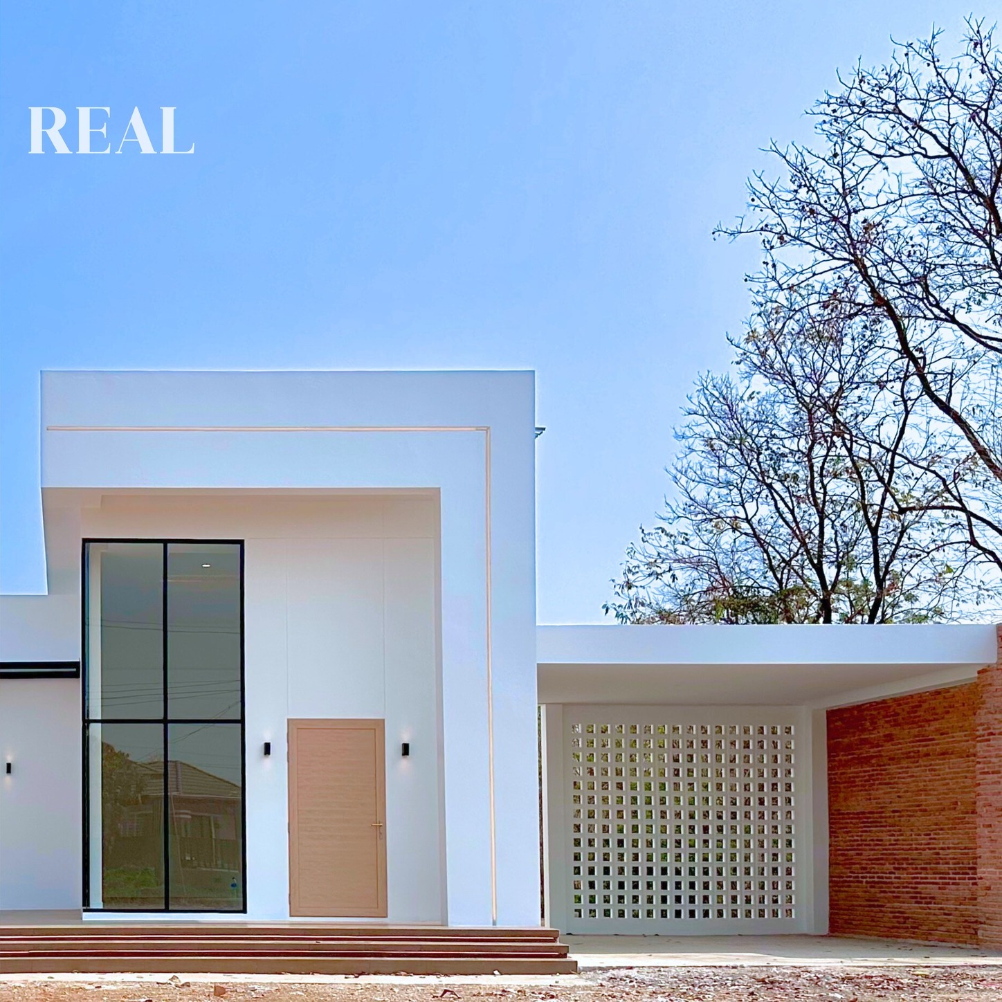 บ้านชั้นเดียวสไตล์ Modern Loft พร้อมที่จอดรถ 2 คัน